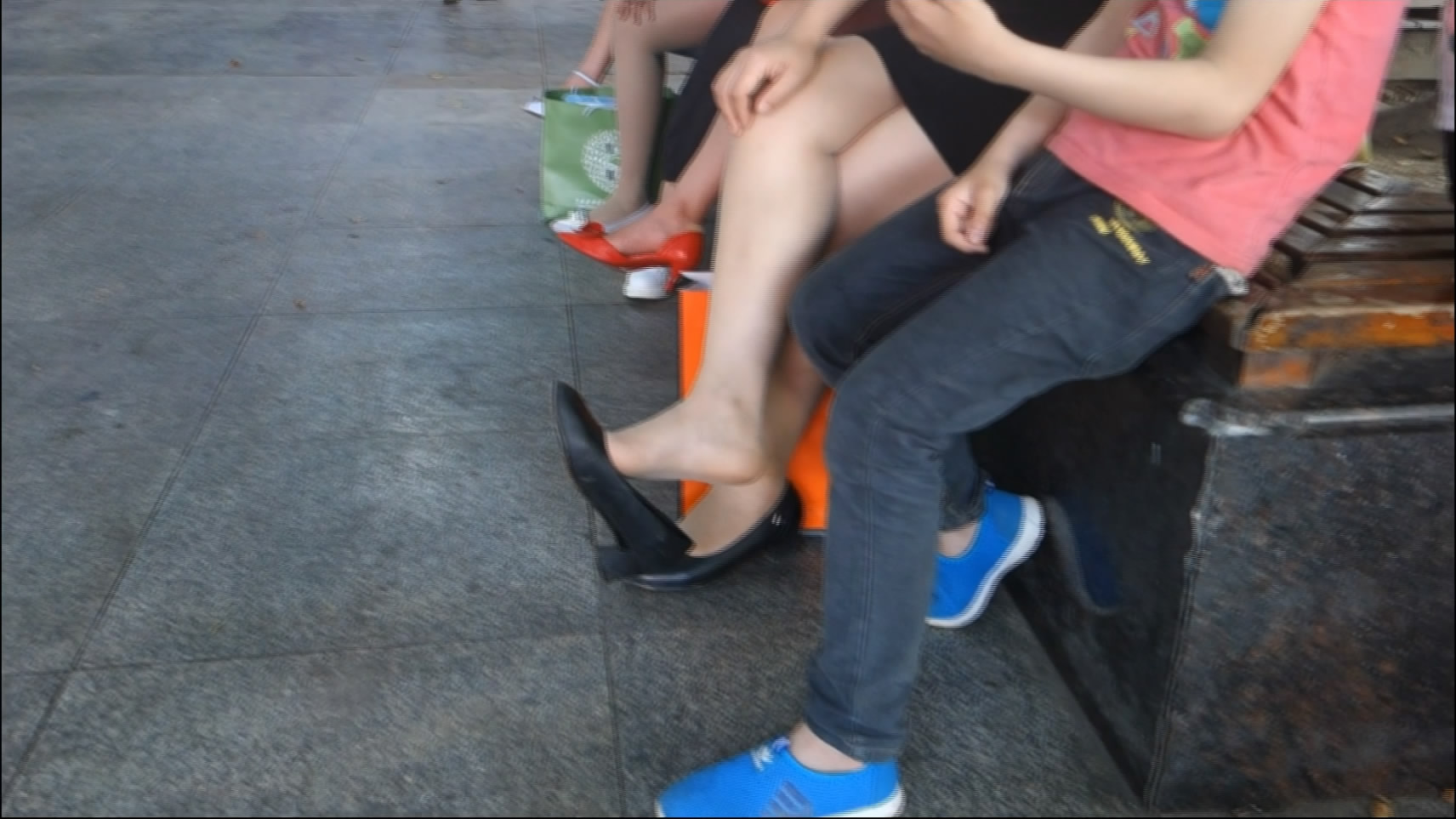 streetsnapdangl[00 01 51][20181129 235607 1]